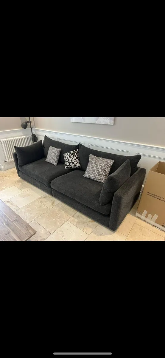 Couch & 1 seater, both very big. - Image 1