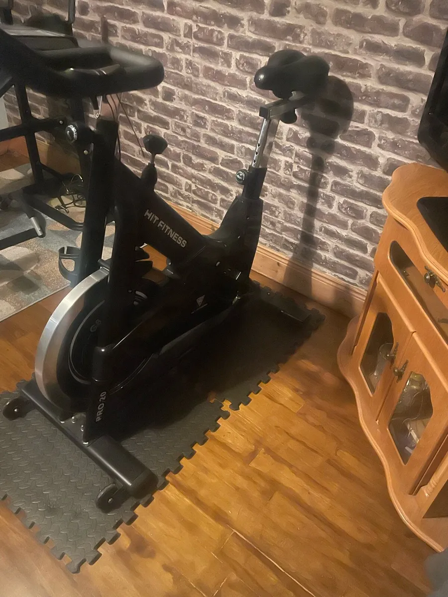 G8 pro 20 Spin bike