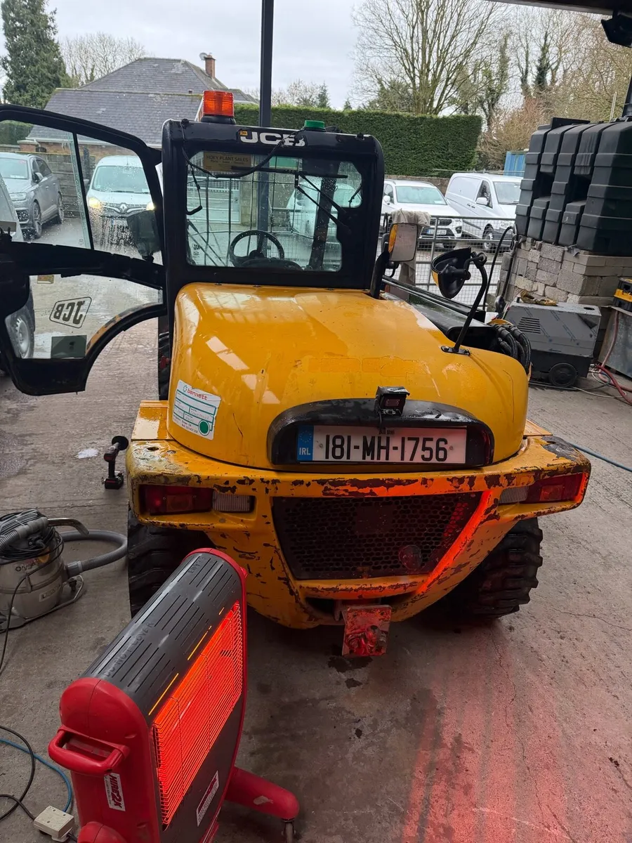 2018 JCB 520-40 - Image 3
