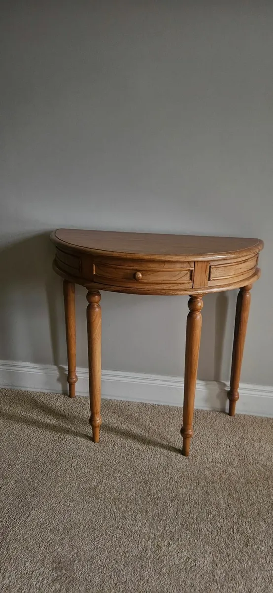 Hall table - Image 2