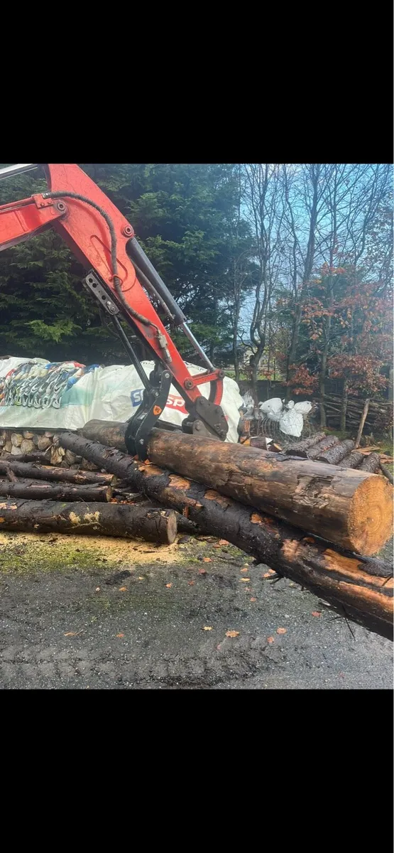 Digger hire - Image 2