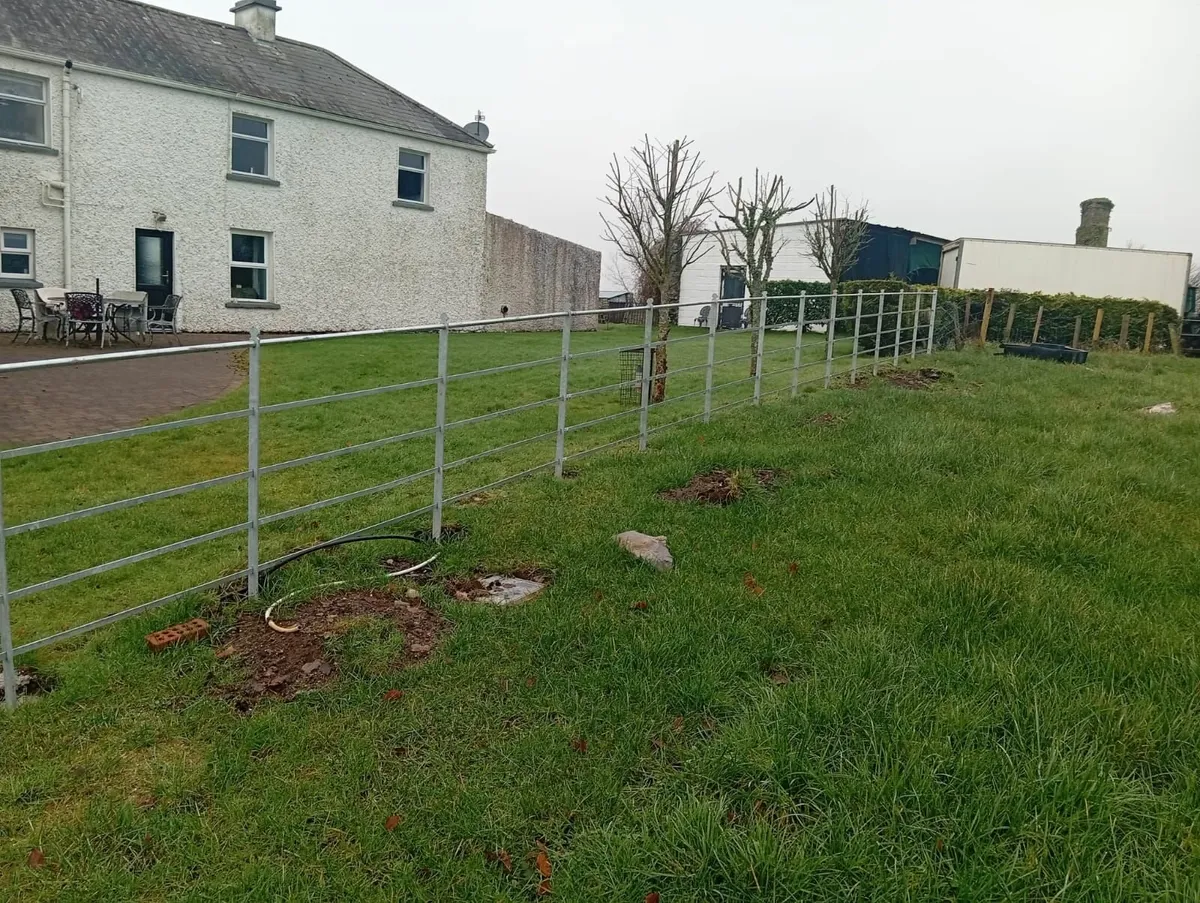 Estate fencing - Image 3
