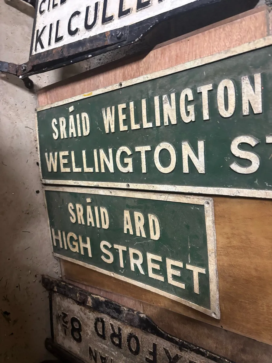 Original Road Signs - Image 4