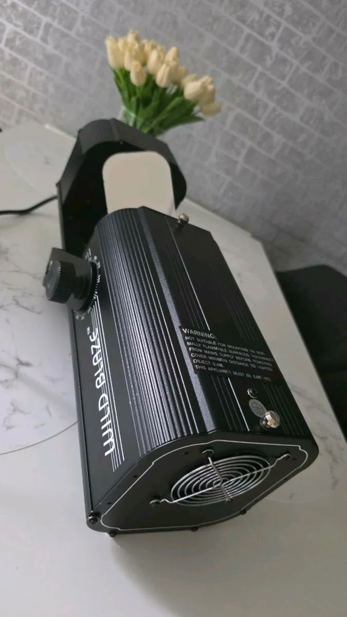 Wild Blaze Light XMF-250N Events Light DJ - Image 1