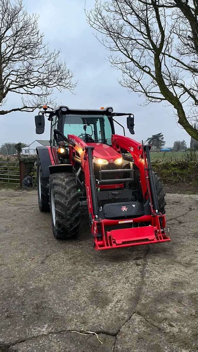 Massey Ferguson 5713m NO VAT - Image 1