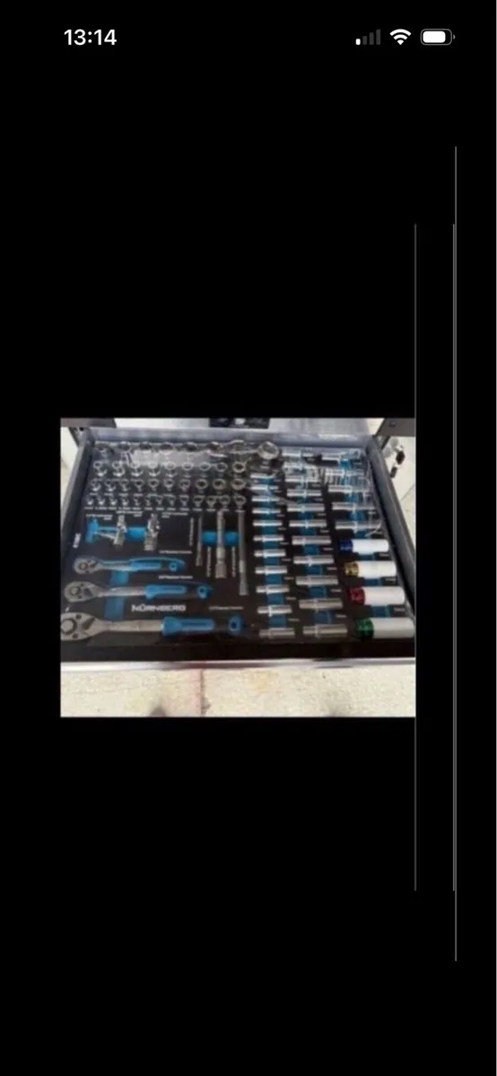 New Nurmburg tool chest with tools included - Image 3