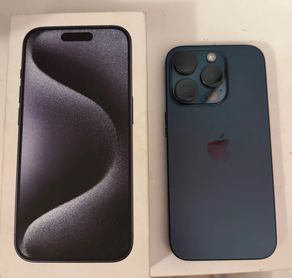 iPhone 15 Pro 256GB Blue Titanium (Unlocked) - Image 2