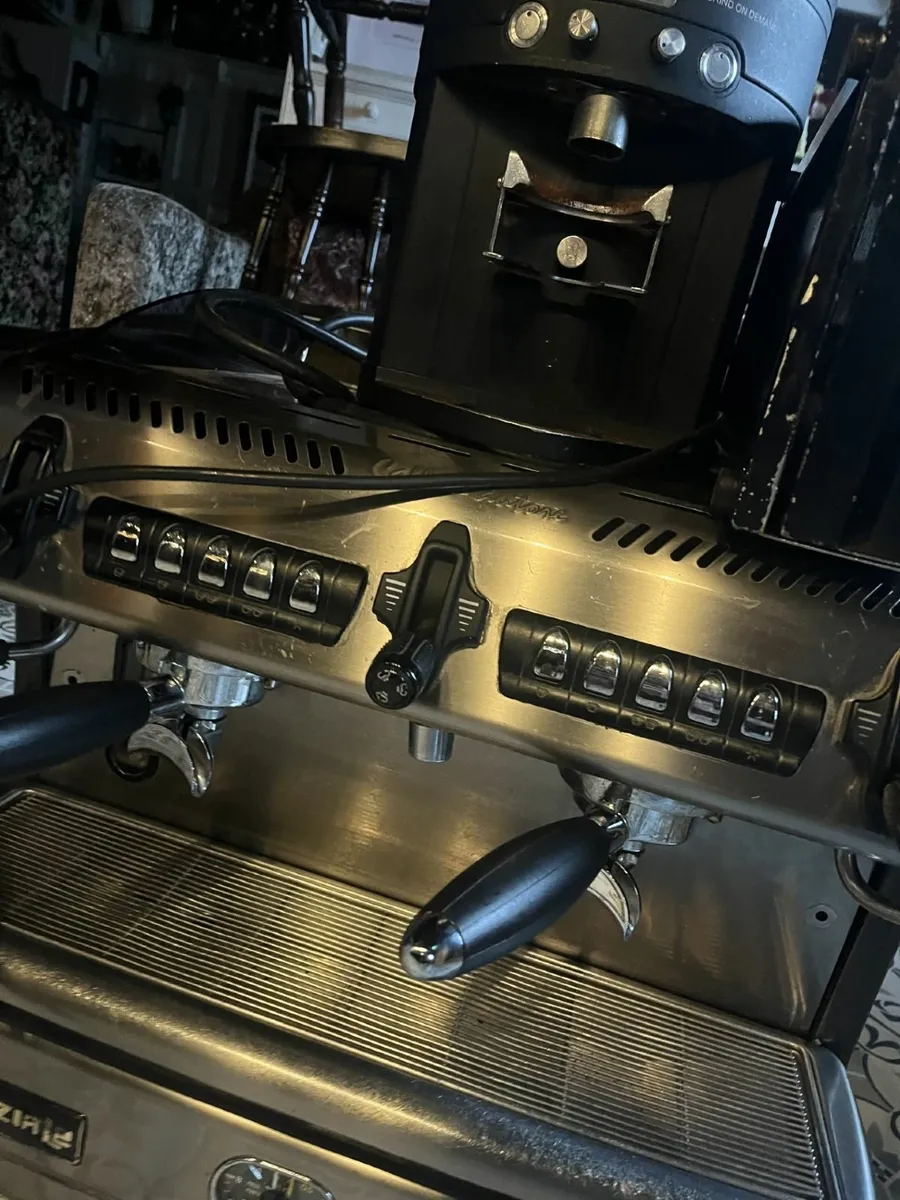La Spaziale  Coffee Machine - Image 2