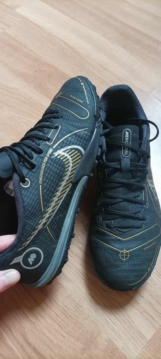 Football Boots Astro Turfs - Image 1