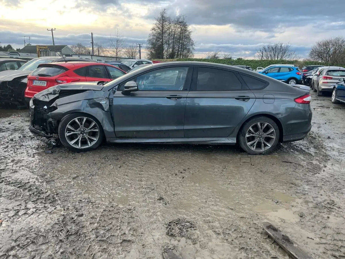 19 Mondeo 2.0 auto st line - Image 4