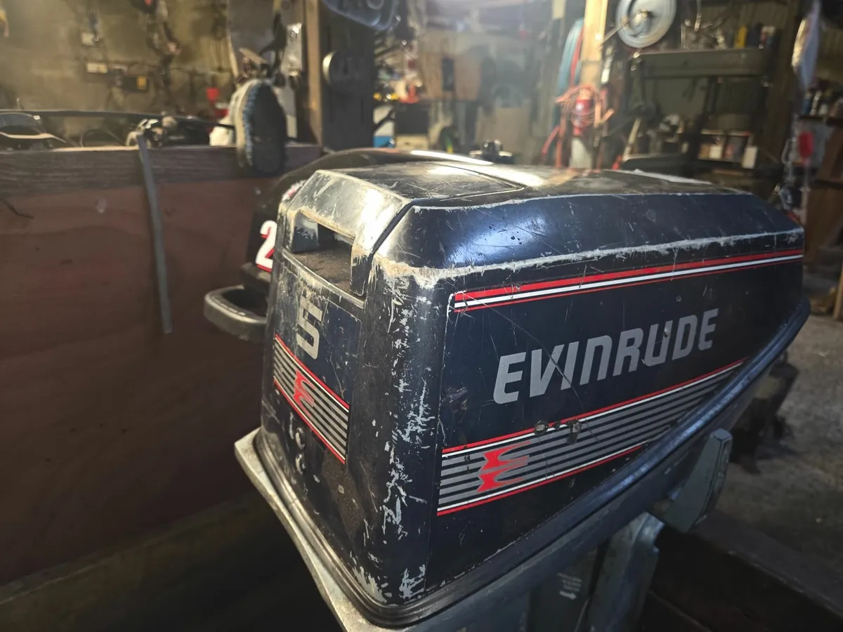 outboard engines - Image 1