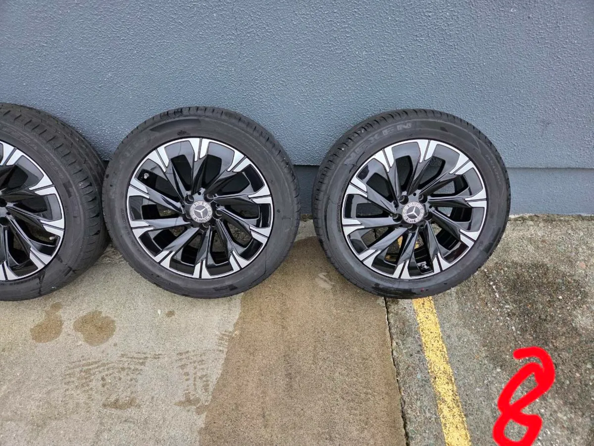Mercedes Benz Alloys V Class - Image 3