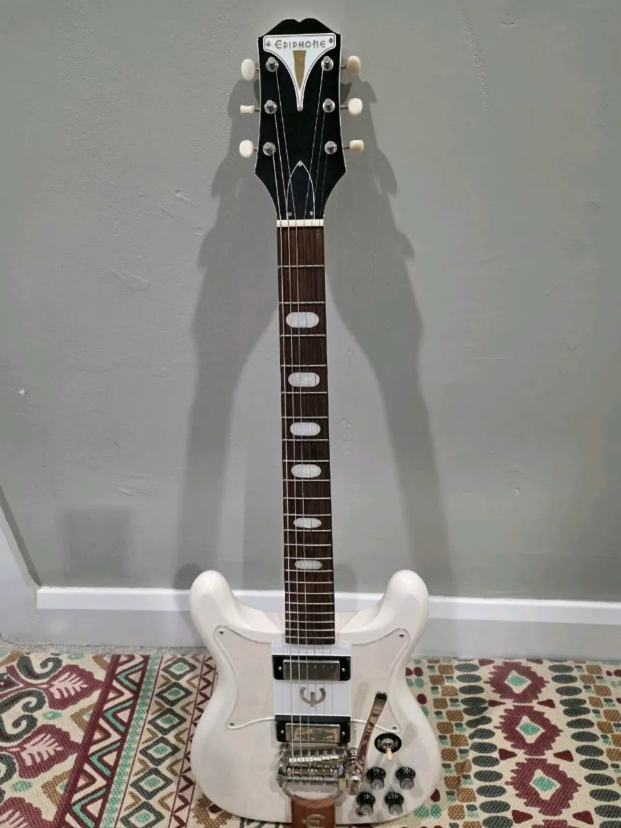 Selection of Guitars - Image 3