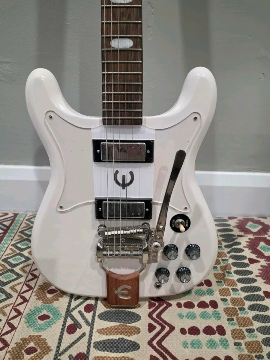 Selection of Guitars - Image 4