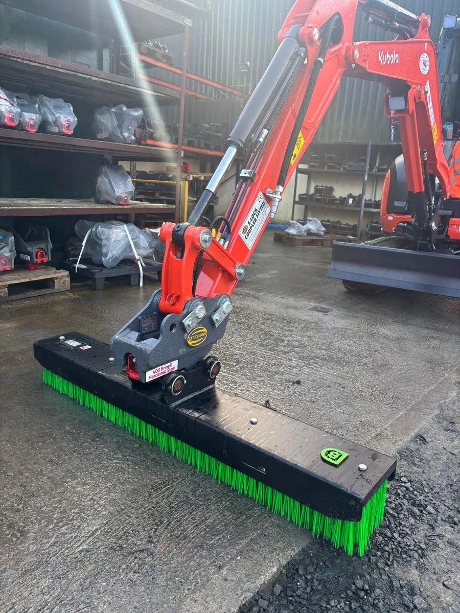Manual brush for mini Excavator - Image 2