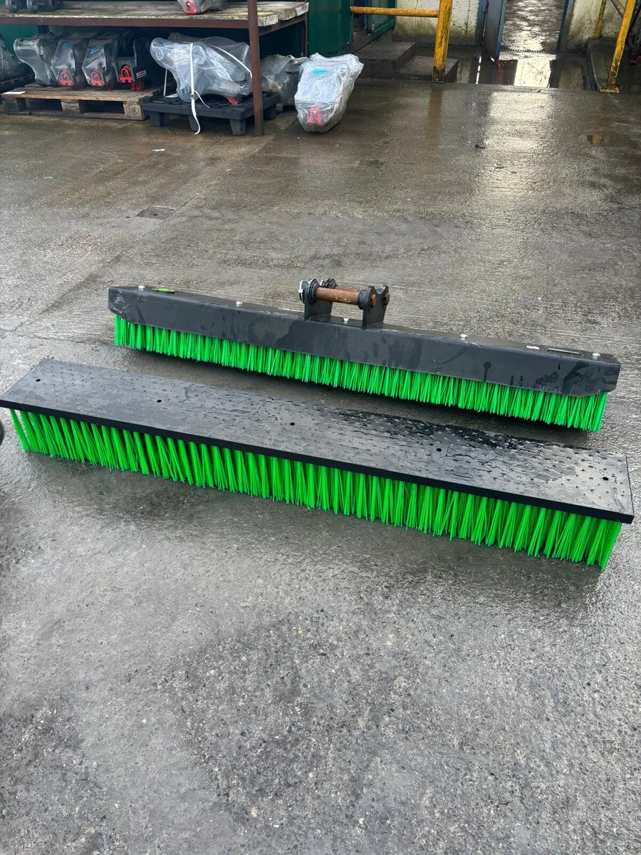 Manual brush for mini Excavator - Image 3