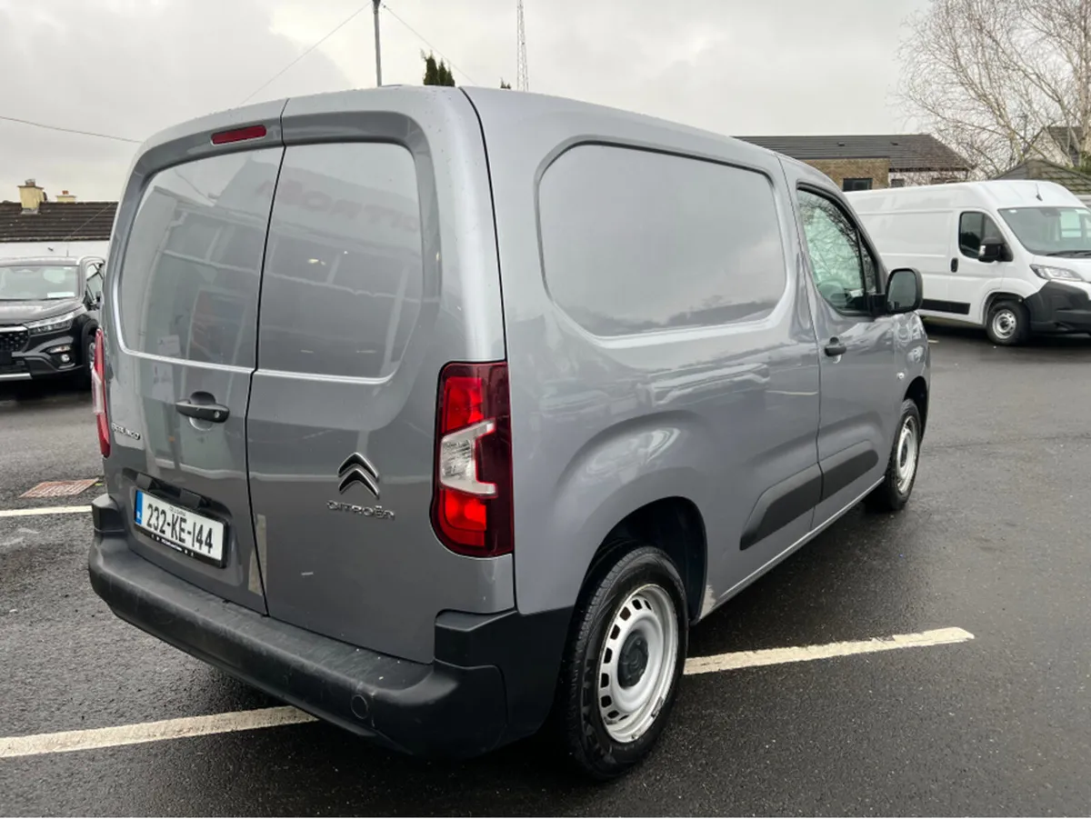 Citroen Berlingo LX BLUEHDI 100 MWB (Price ex vat) - Image 3
