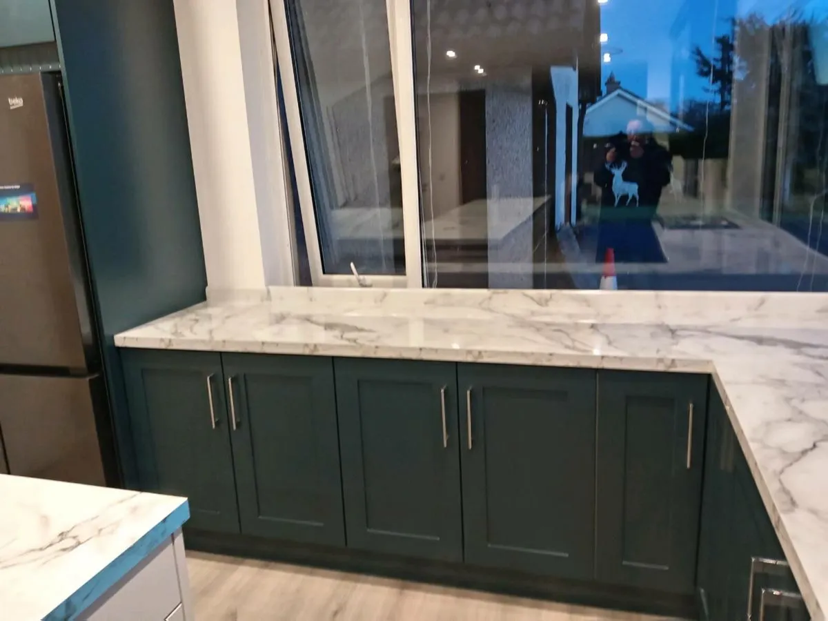 Kitchen fitter available - Image 2