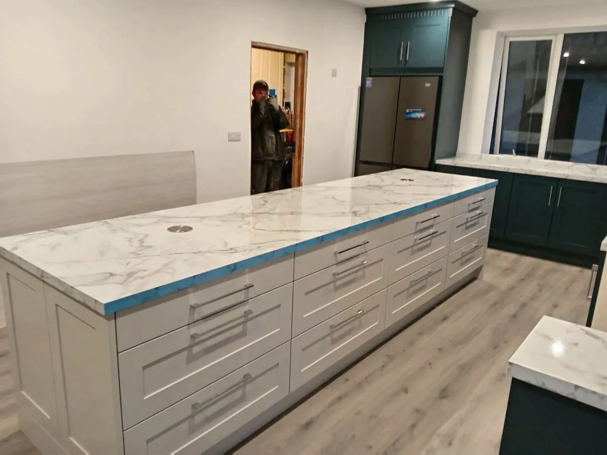 Kitchen fitter available - Image 1