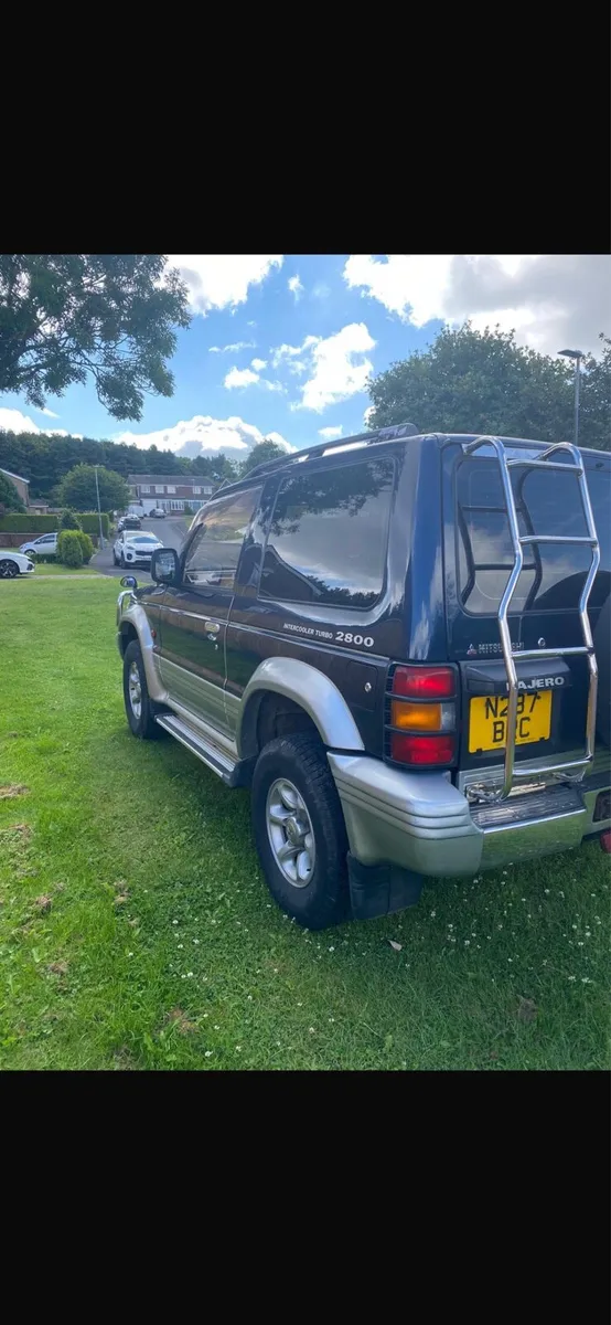 Mitsubishi Pajero SWB - Image 4