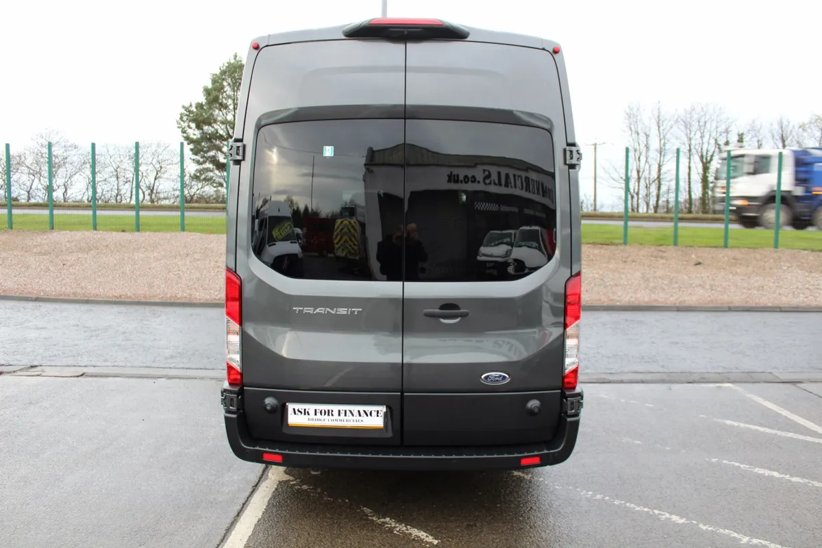 2019 Ford Transit 460 17Seat Minibus - Image 4