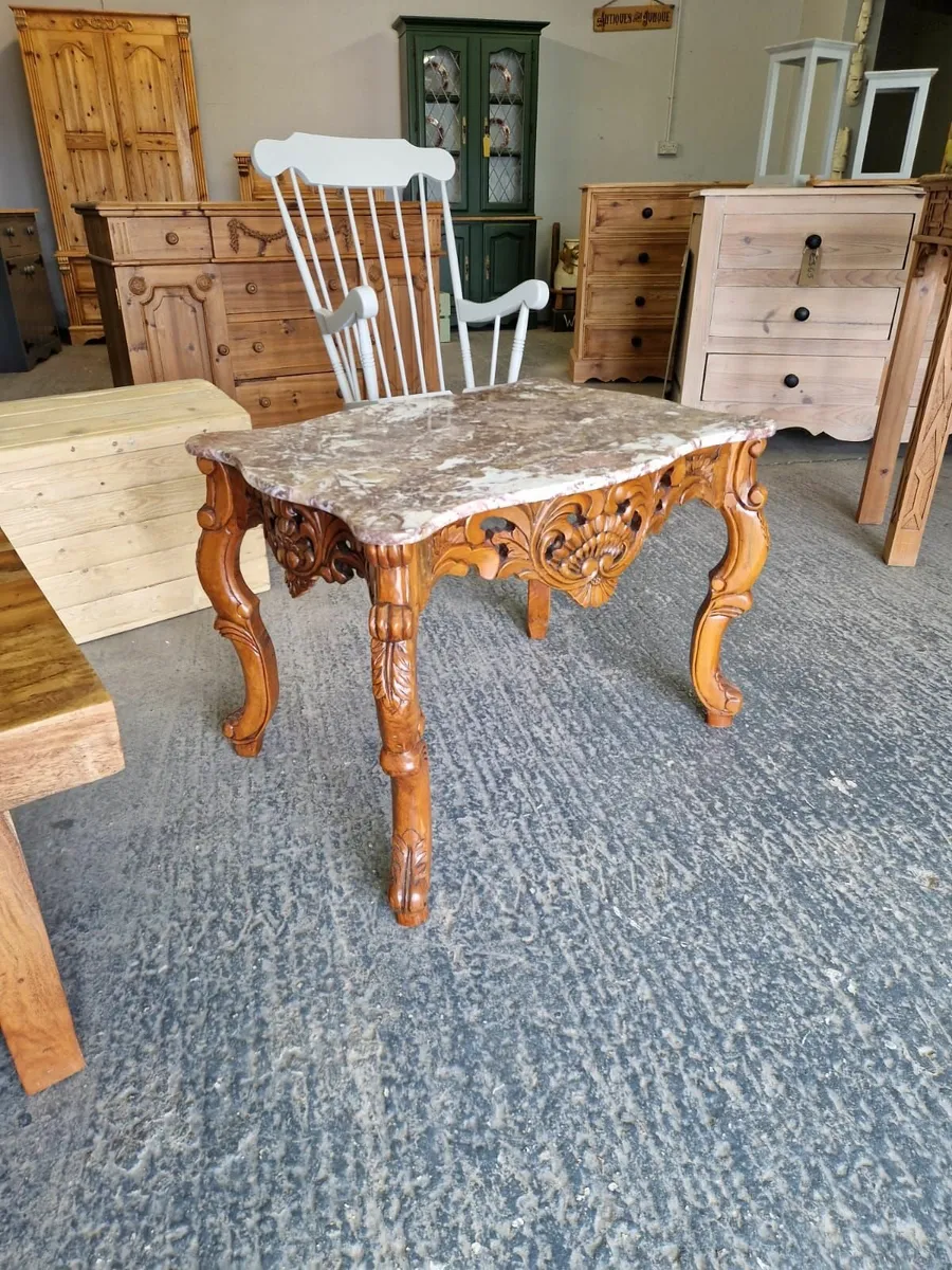 Vintage marble top coffee table - Image 4