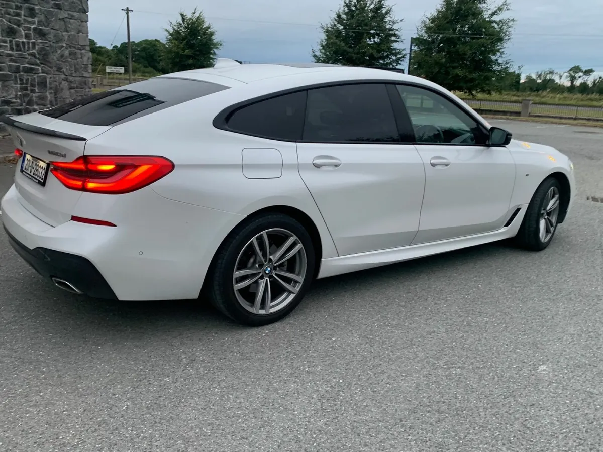 19" Bmw 5 and 6 series Original Alloys And Tyres - Image 2