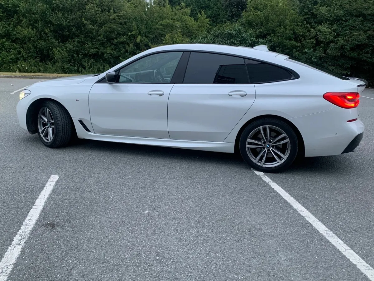 19" Bmw 5 and 6 series Original Alloys And Tyres - Image 4