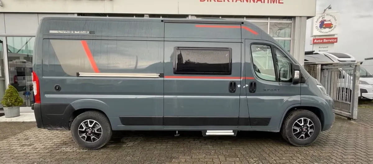 NEW CAMPERVAN ROLLER TEAM LIVINGSTON 6 LHD - Image 2