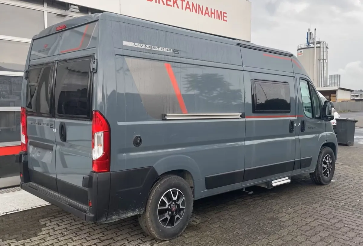NEW CAMPERVAN ROLLER TEAM LIVINGSTON 6 LHD - Image 3