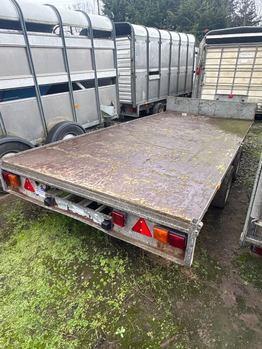 Ifor Williams 14ft flat bed trailer - Image 2