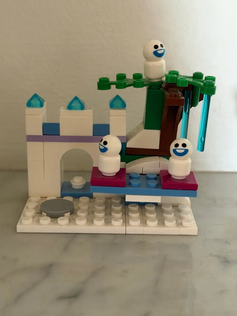 Frozen Castle - Image 4