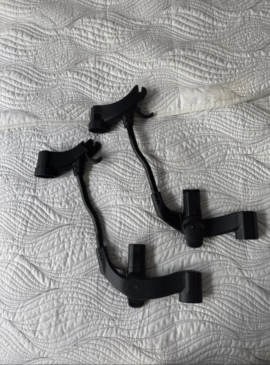 Egg 2/3 Double Buggy Adapters - Image 1