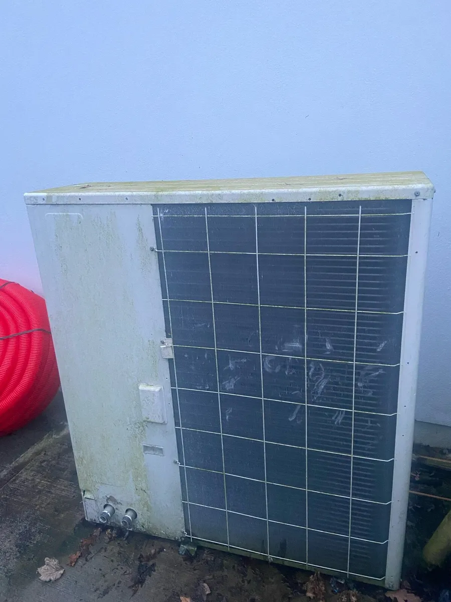 Heat pump - Hitachi - 12kW Air to Water heat pump - Image 2