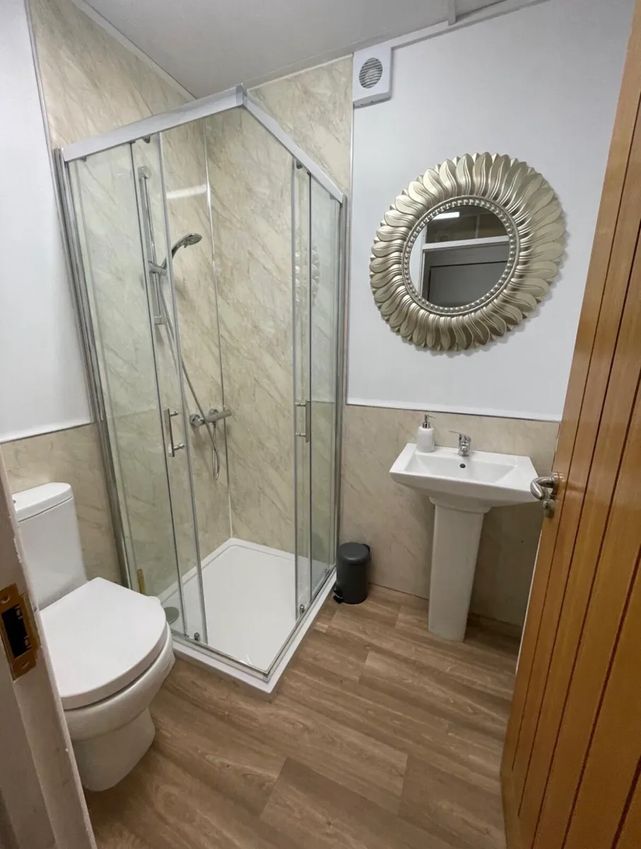 Garden Room, Log Cabin 1 bedroom - Image 3