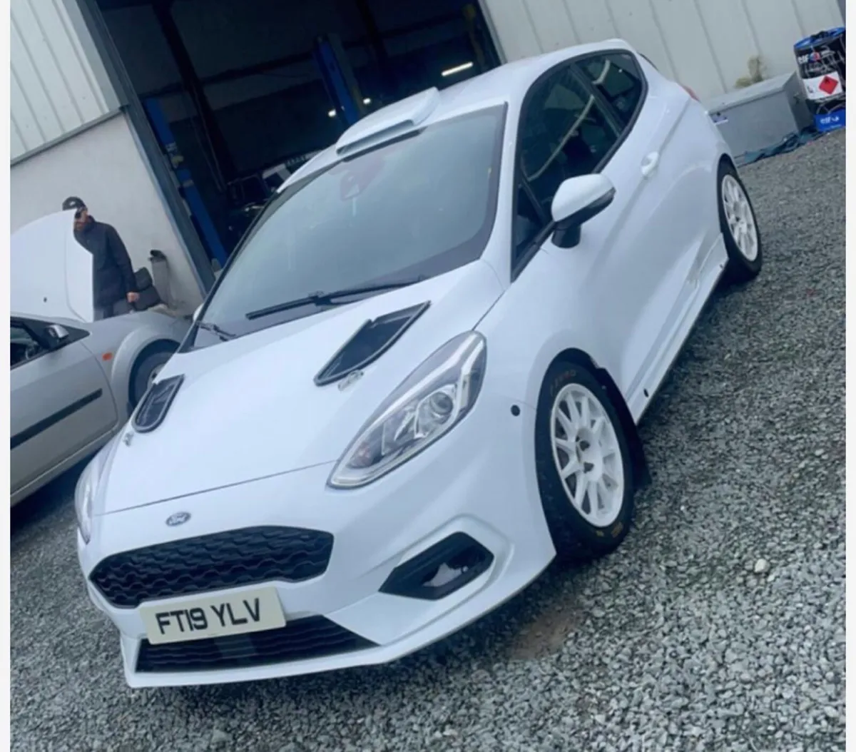 Fiesta rally4 - Image 2