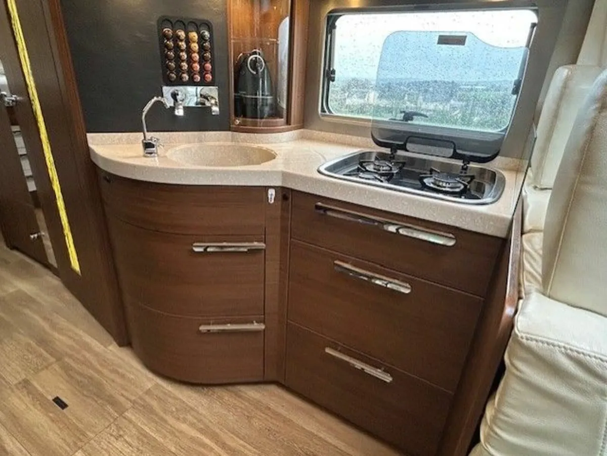 2012 NIESMANN AND BISCHOFF FLAIR 8000i AUTOMATIC - Image 4