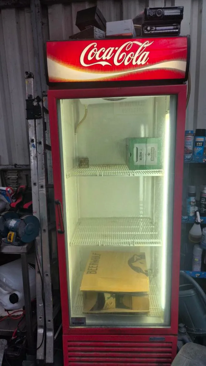 Mineral display fridge - Image 1