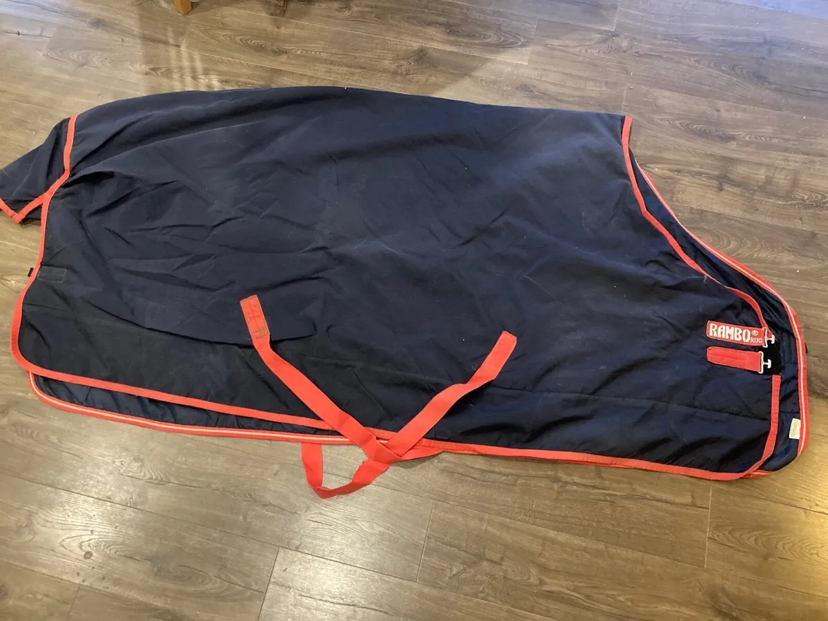 HorseWare Rambo Original Turnout rug 6’9” - Image 2