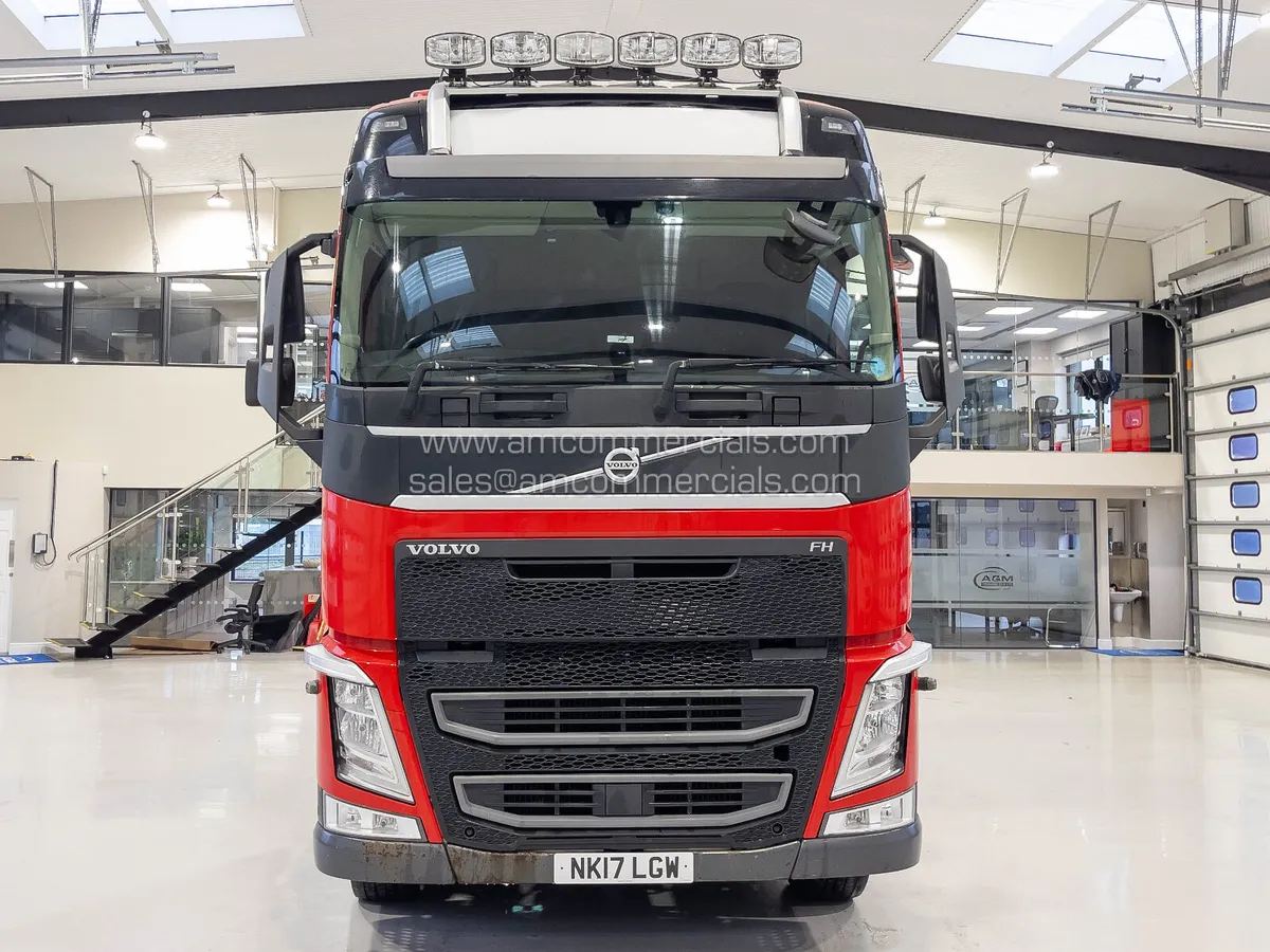 2017 VOLVO FH 500 GLOETROTTER - Image 2