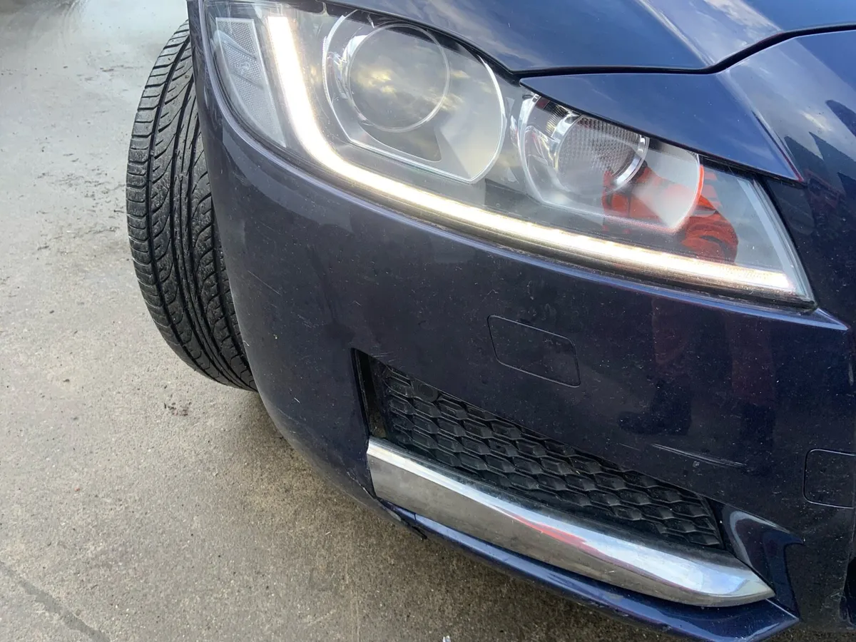 2017 jaguar xf 2.0 diesel auto - Image 3