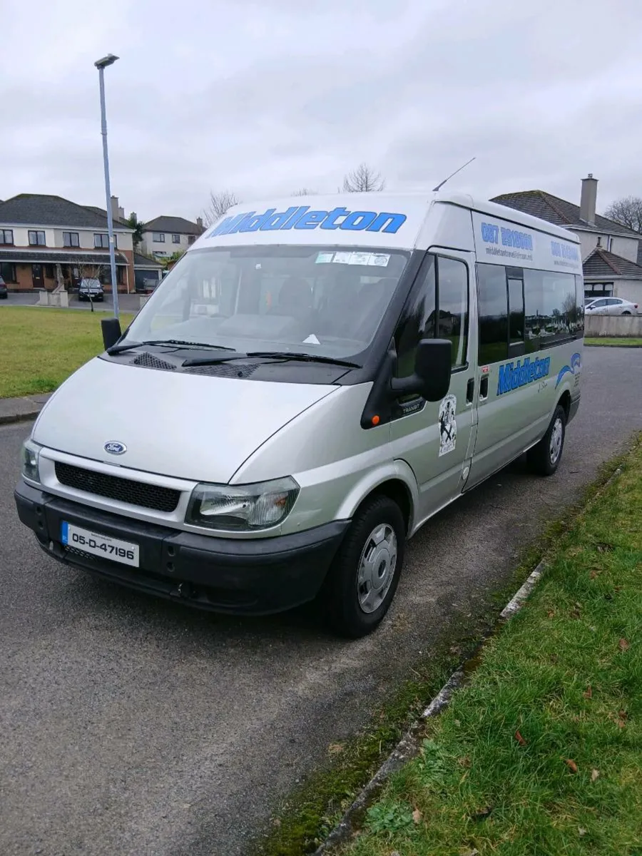05 ford transit 15 seater - Image 2