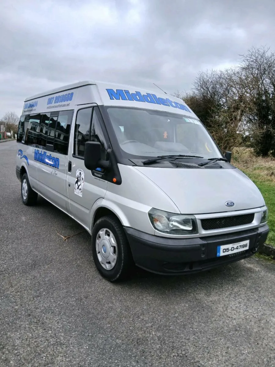 05 ford transit 15 seater - Image 1