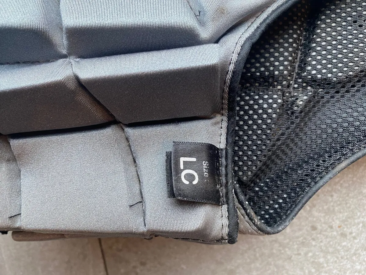 Champion Titanium Ti22 Child Body Protector in Bla - Image 1