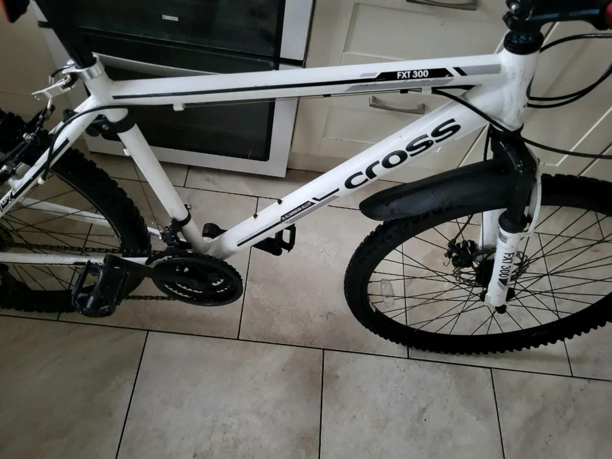 Mountain bike - Image 3