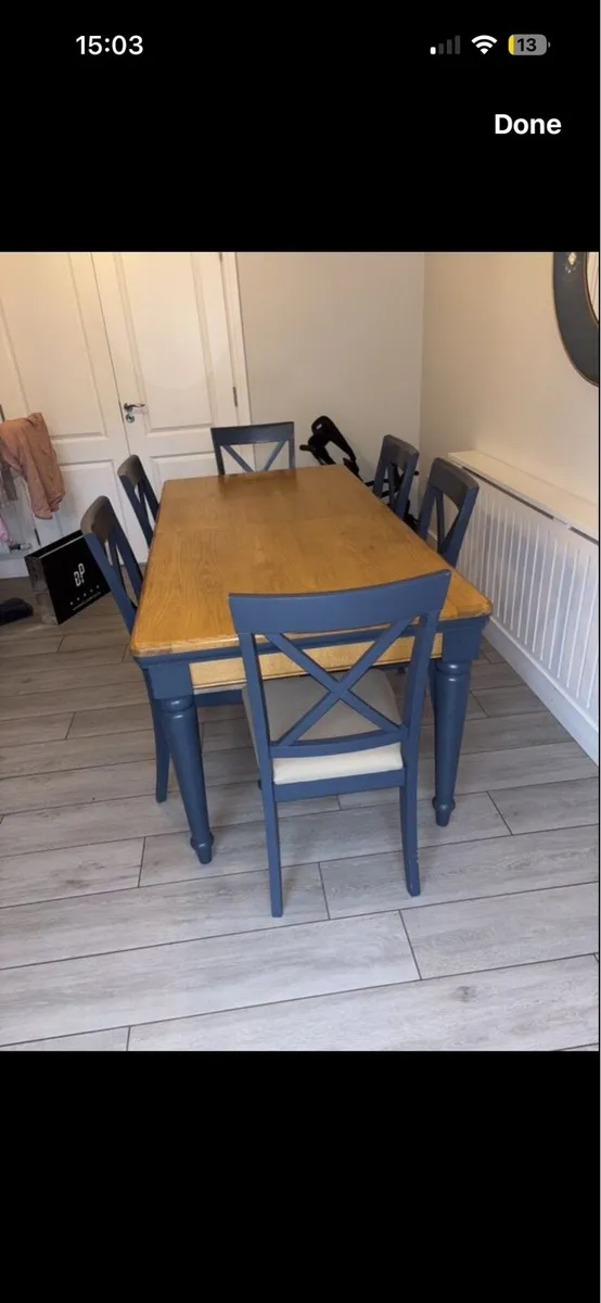 Table and chairs - Image 3