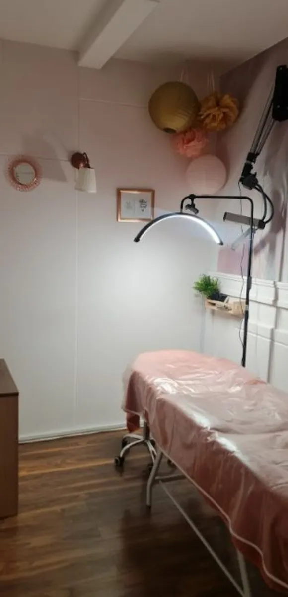Beauty/treatment room to rent - Galway Terryland - Image 2
