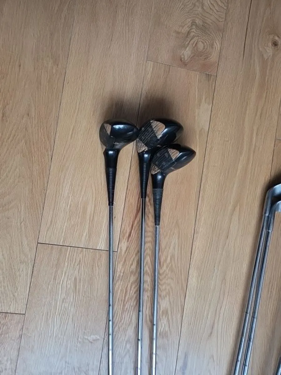 Golf bag & clubs - Image 2