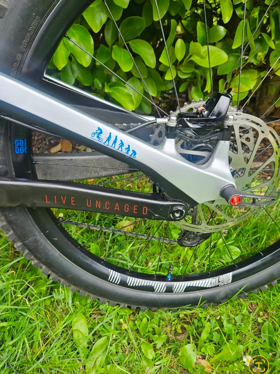 Mountain Bike YT CAPRA - Image 4