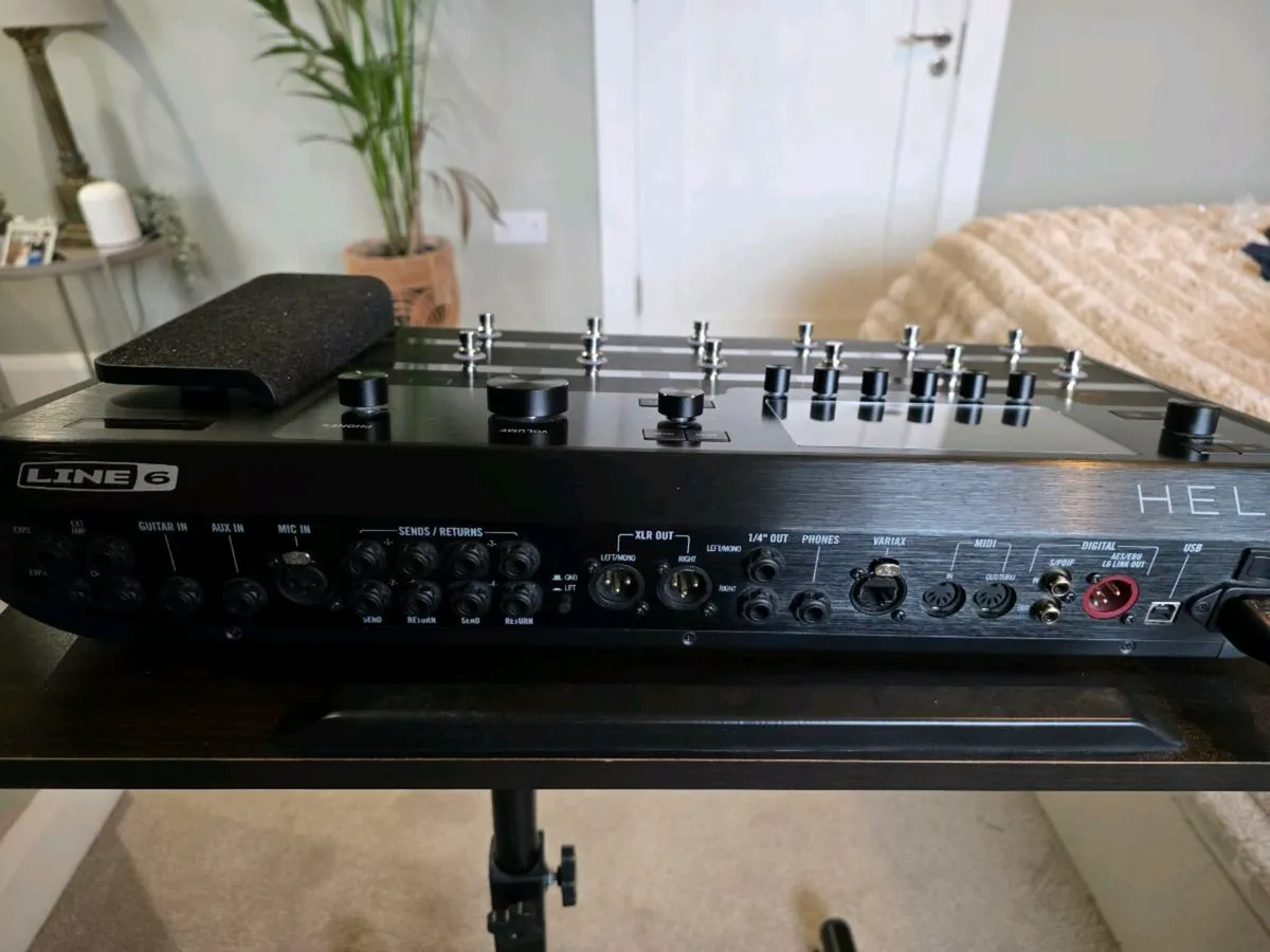 Line 6 Helix Guitar FX - Image 2
